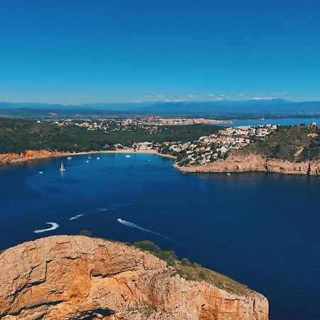 Can Romy Appartement T1 C - A 80M De La Plage De Cala Montgo L' Escala Bagian luar foto