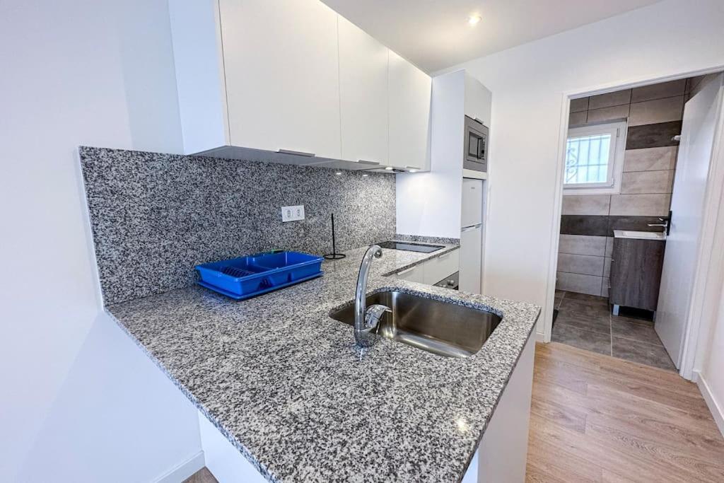 Can Romy Appartement T1 C - A 80M De La Plage De Cala Montgo L' Escala Bagian luar foto