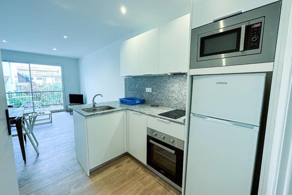 Can Romy Appartement T1 C - A 80M De La Plage De Cala Montgo L' Escala Bagian luar foto