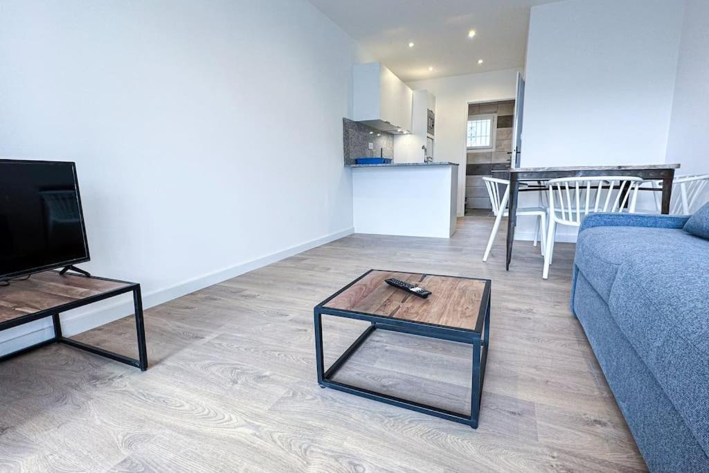 Can Romy Appartement T1 C - A 80M De La Plage De Cala Montgo L' Escala Bagian luar foto